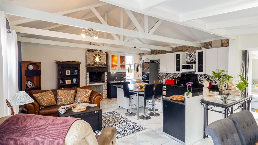 1 Bedroom Property for Sale in Kleinmond Western Cape